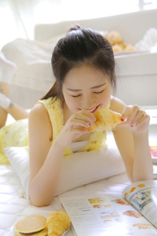 风韵多水的老熟妇婷婷网