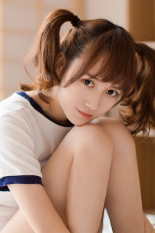 女生喊疼男生越往里寨的游戏