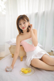 《交换:完美的邻居》2020在线观看
