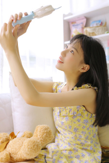四季奶青 难抑PO